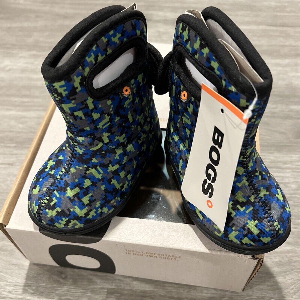 Baby Bogs II Digital Maze size 4 Infant Snow boots Waterproof Blue Green New